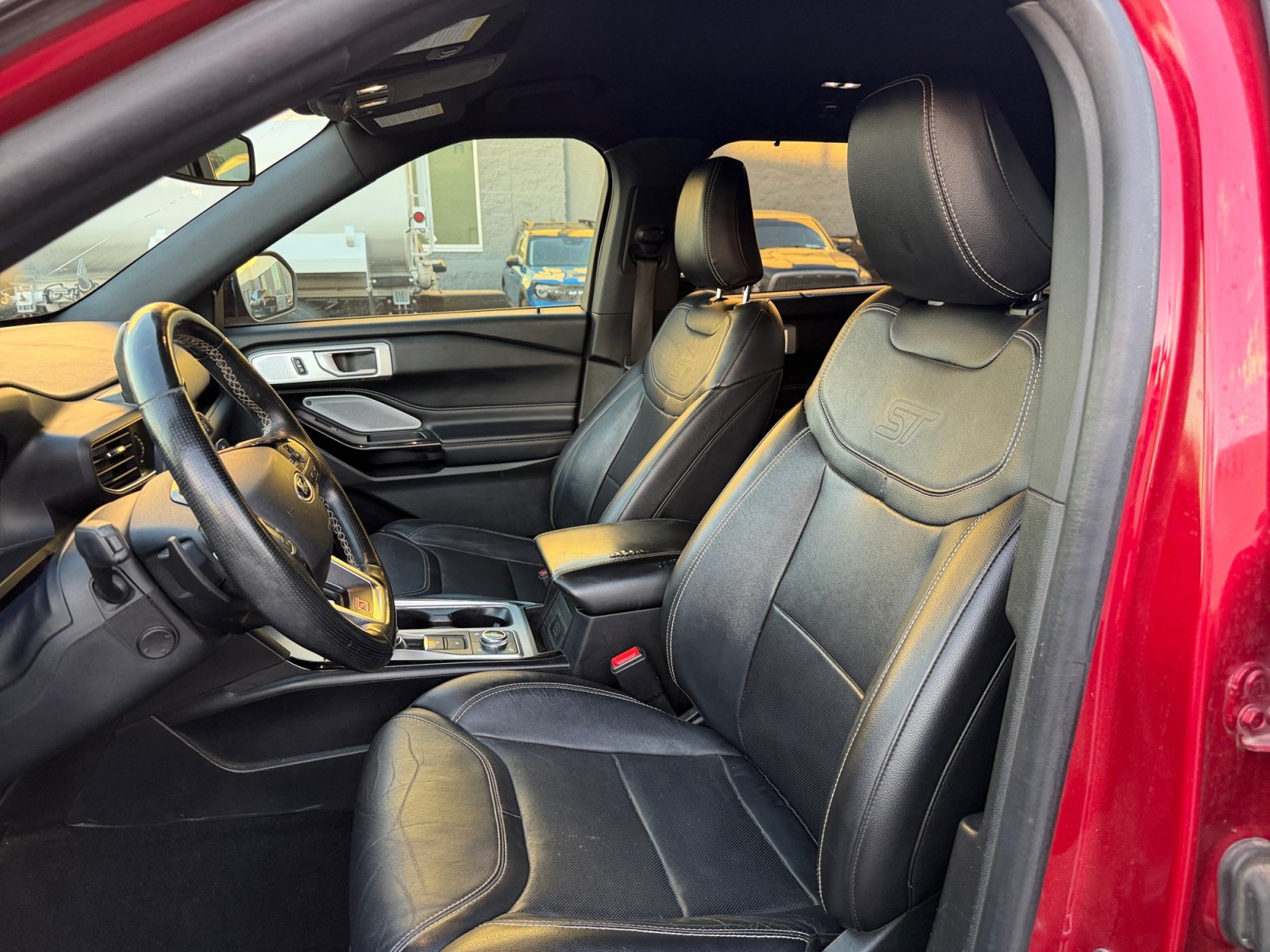Used 2021 Ford Explorer ST w/ Equipment Group 401A AWD/4WD image 15