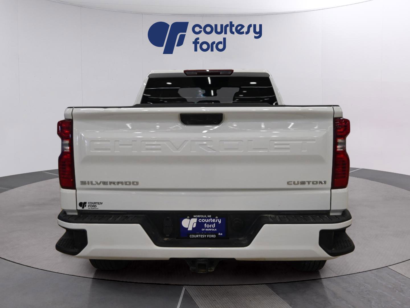 Used 2022 Chevrolet Silverado 1500 Custom image 6