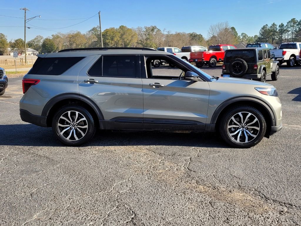 Used 2020 Ford Explorer ST w/ Premium Technology Package image 14