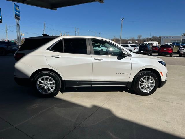 Used 2023 Chevrolet Equinox LT image 5