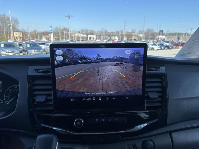 Used 2023 Ford Transit 350 XLT image 19