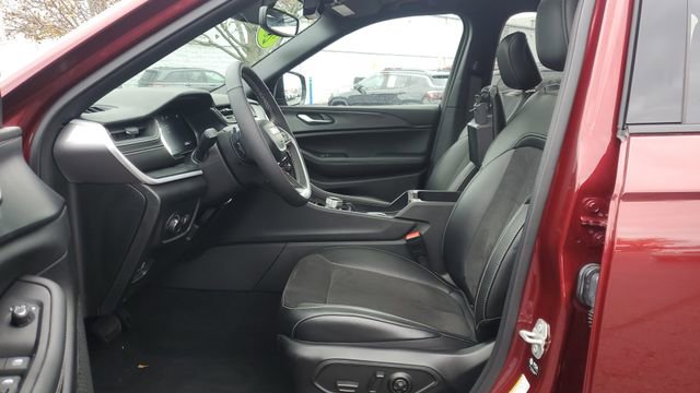 Certified 2024 Jeep Grand Cherokee L Altitude image 4