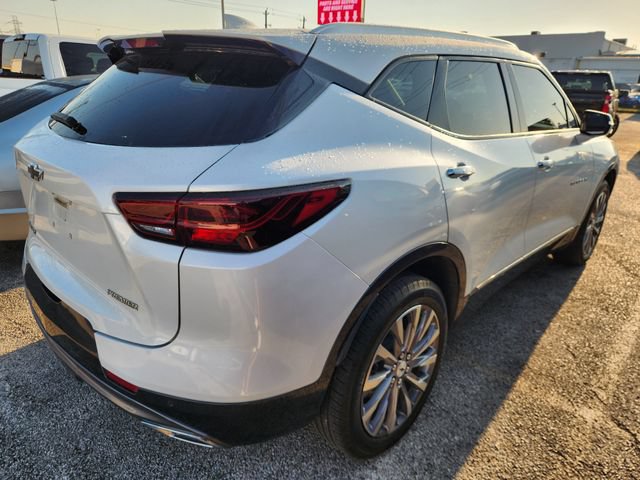 Used 2024 Chevrolet Blazer Premier FWD image 5