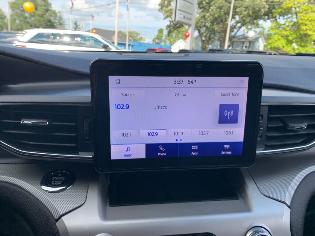 Used 2021 Ford Explorer XLT w/ Equipment Group 202A image 21