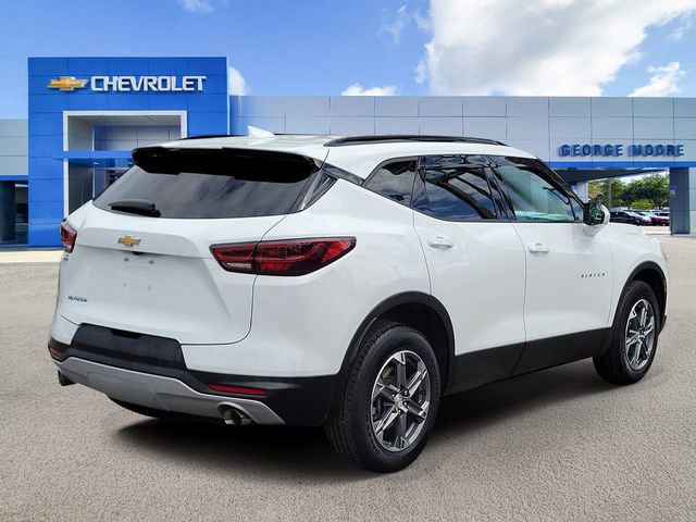 Certified 2023 Chevrolet Blazer LT w/ Convenience Package image 4
