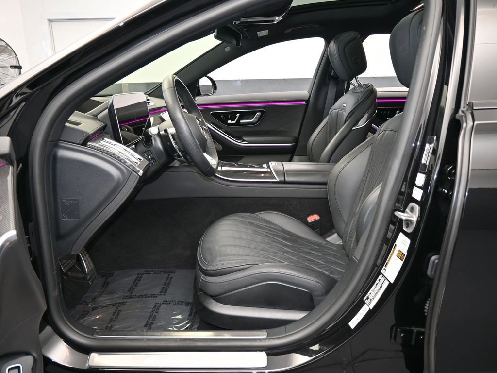 Used 2025 Mercedes-Benz S 63 AMG S image 12