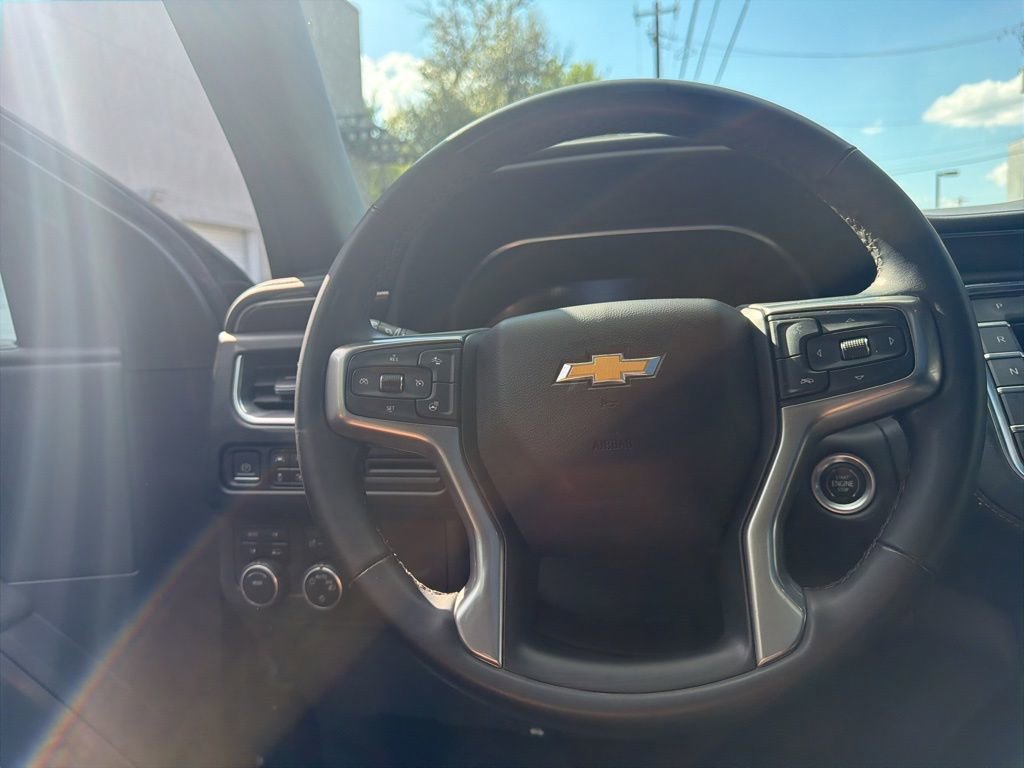 Used 2023 Chevrolet Tahoe LT w/ Luxury Package image 16