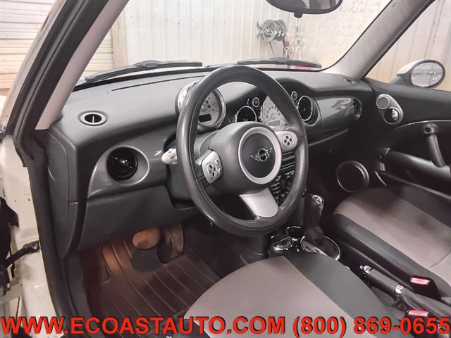 Used 2005 MINI Cooper Hardtop FWD image 11