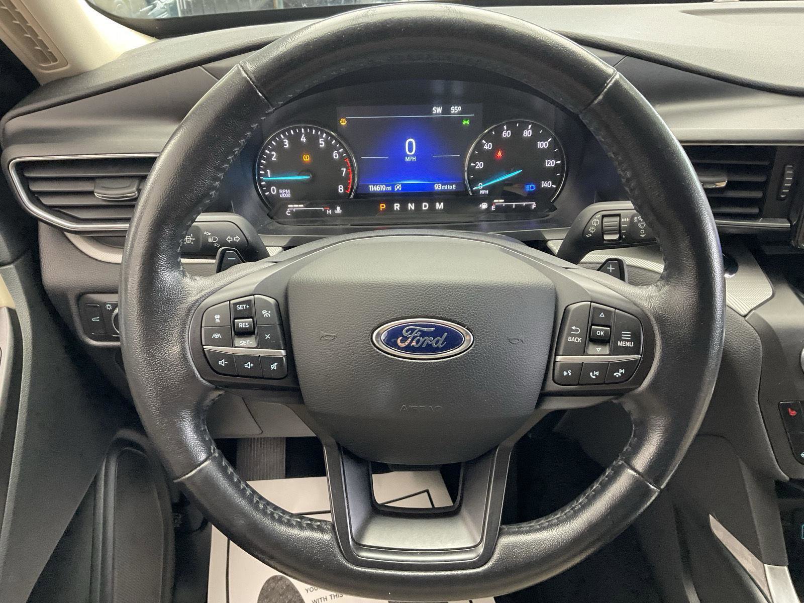 Used 2020 Ford Explorer XLT w/ Equipment Group 202A image 25