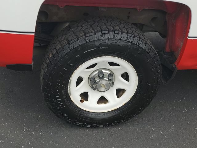 Used 2018 Chevrolet Silverado 1500 LS w/ Trailering Package AWD/4WD image 5