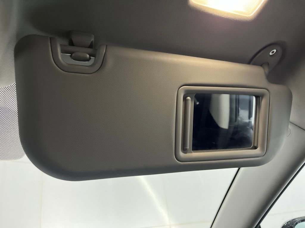 Used 2023 Toyota RAV4 LE image 81