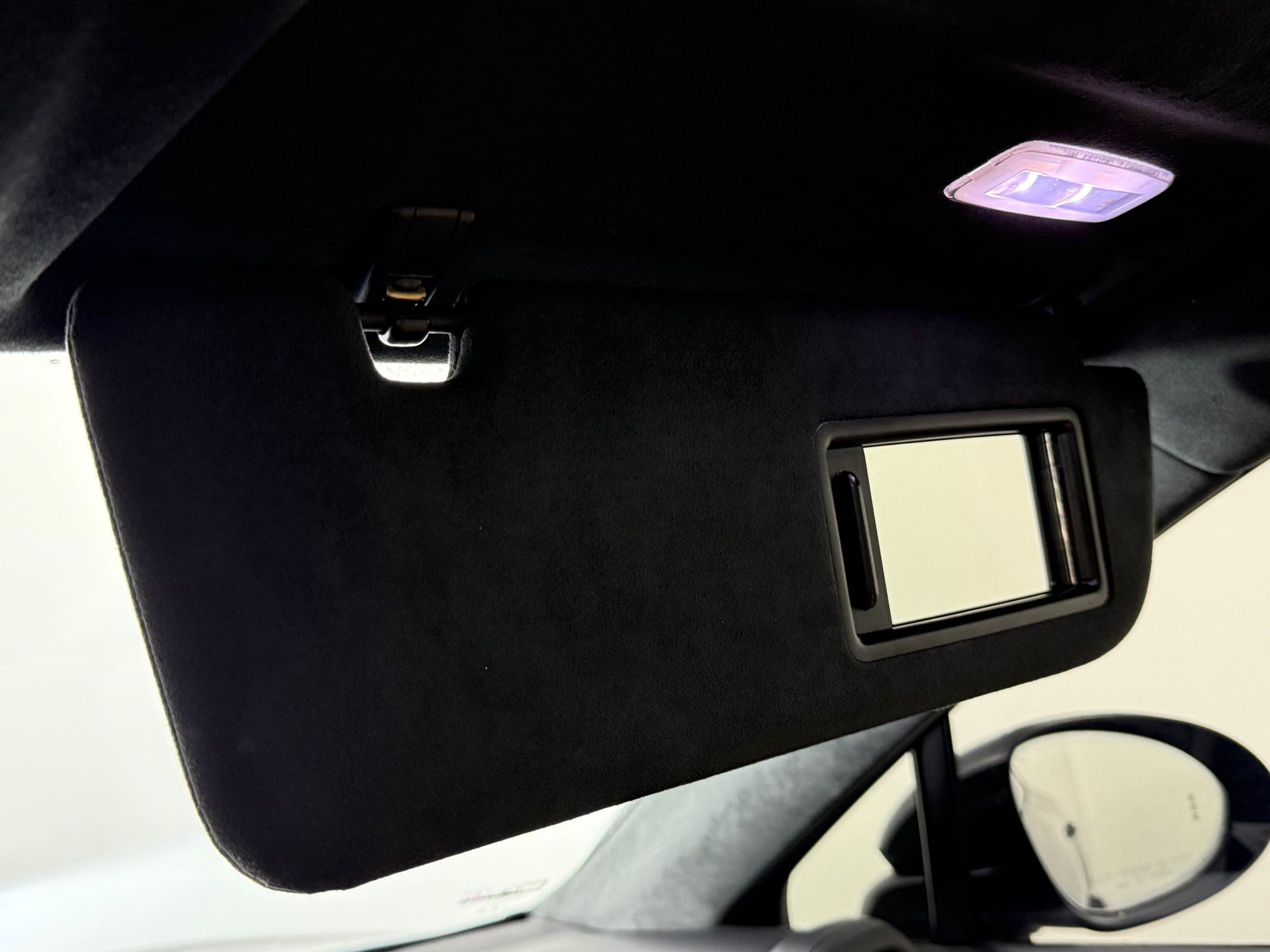 Used 2025 Porsche Cayenne GTS image 31