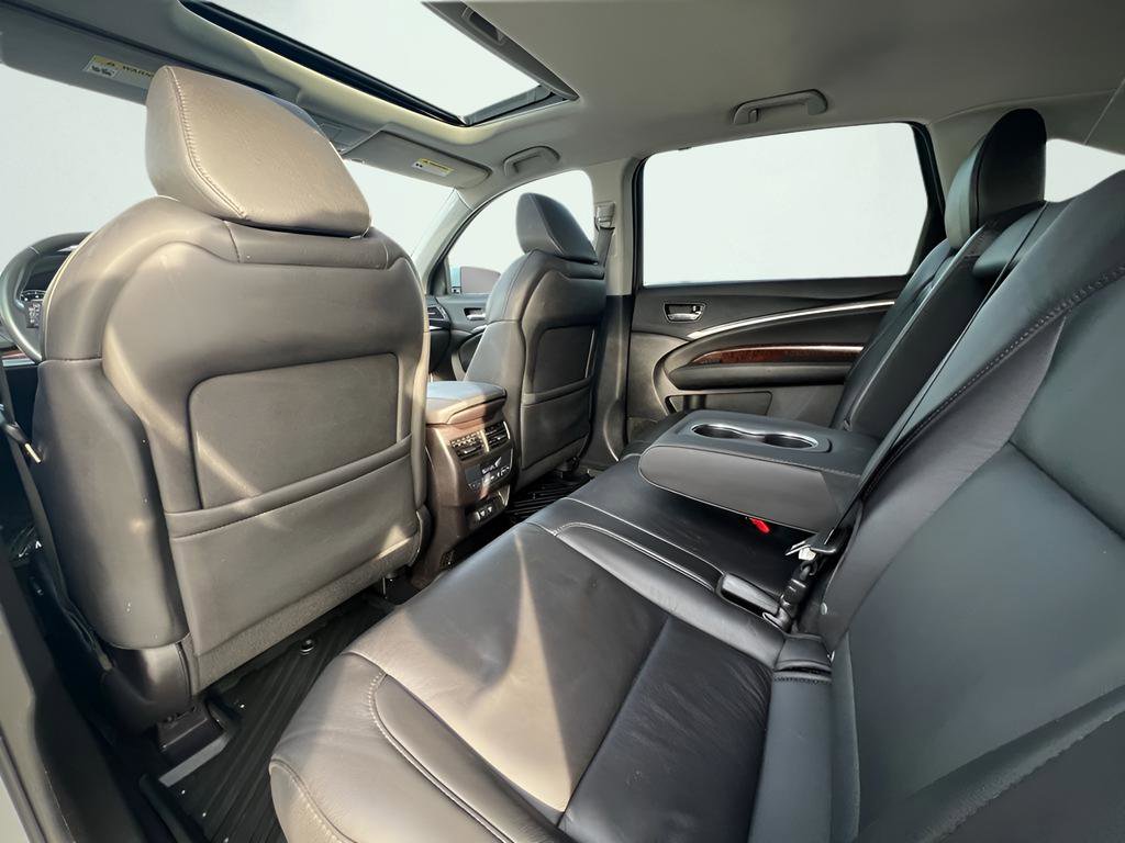 Used 2017 Acura MDX SH-AWD w/ Technology Package image 18