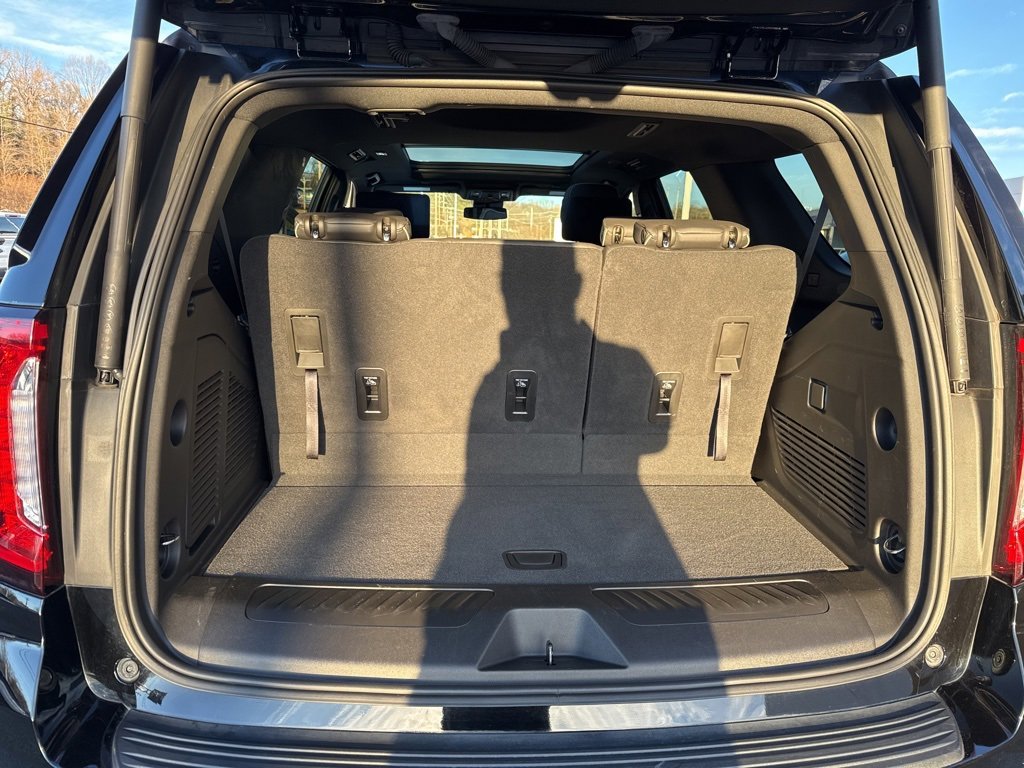 Used 2023 GMC Yukon SLT image 18