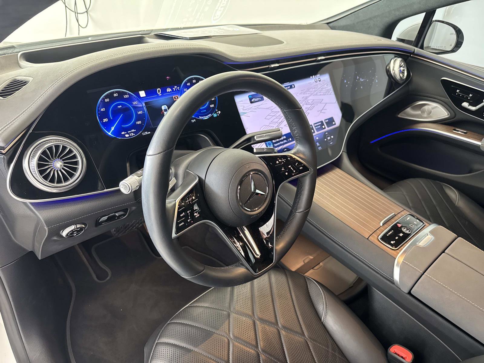 Certified 2023 Mercedes-Benz EQS 580 4MATIC Sedan image 21