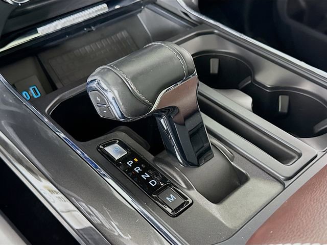 Certified 2022 Ford F150 Lariat w/ Equipment Group 502A High image 17