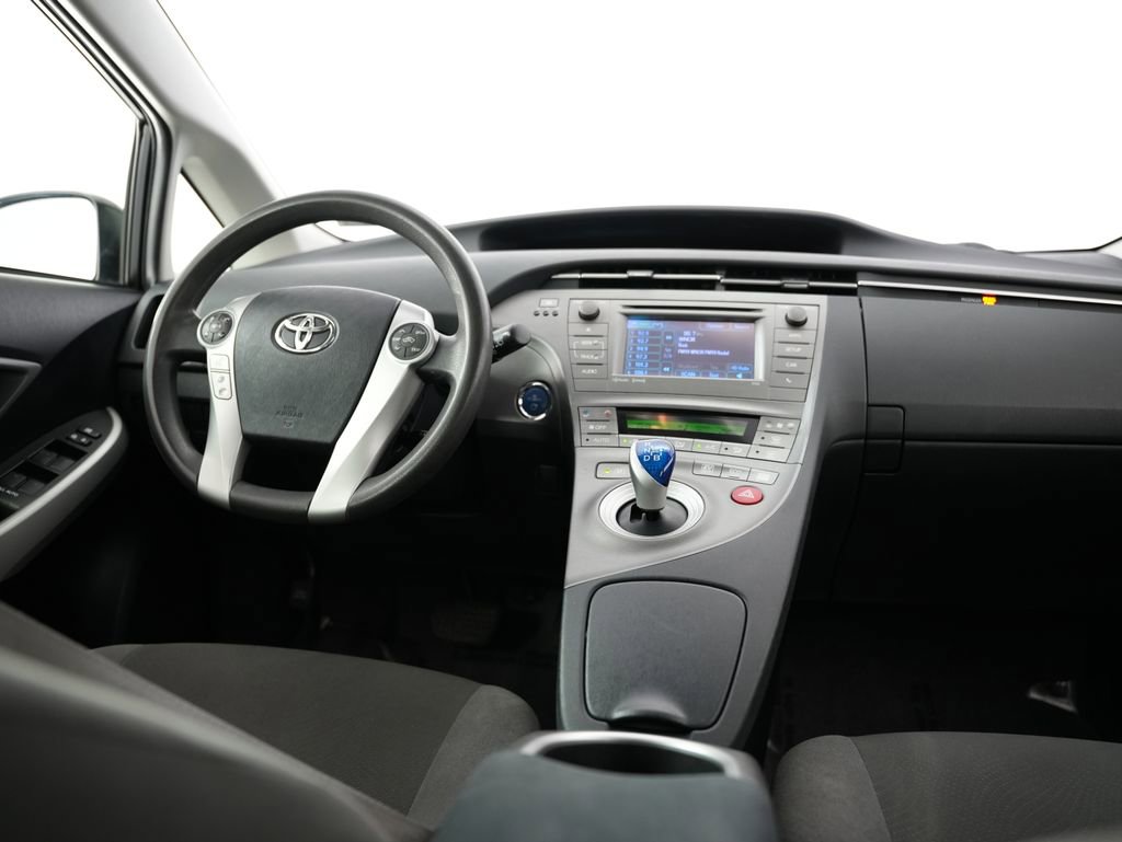 Used 2012 Toyota Prius Three image 10