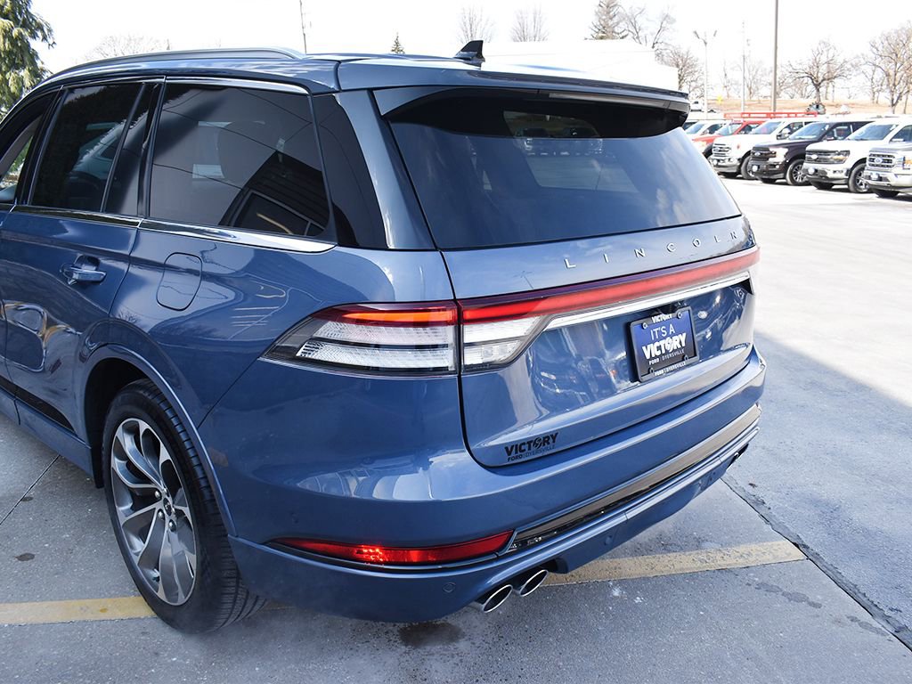 Used 2021 Lincoln Aviator Grand Touring w/ Equipment Group 301A AWD/4WD image 36