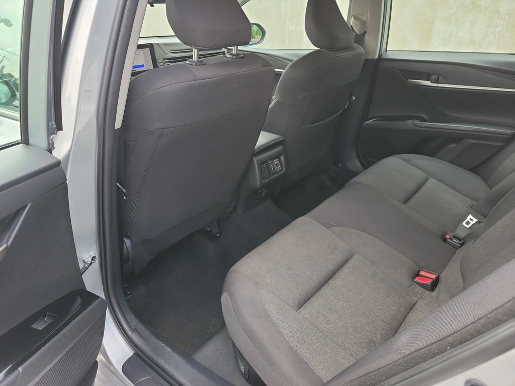 Used 2025 Toyota Camry LE FWD image 18