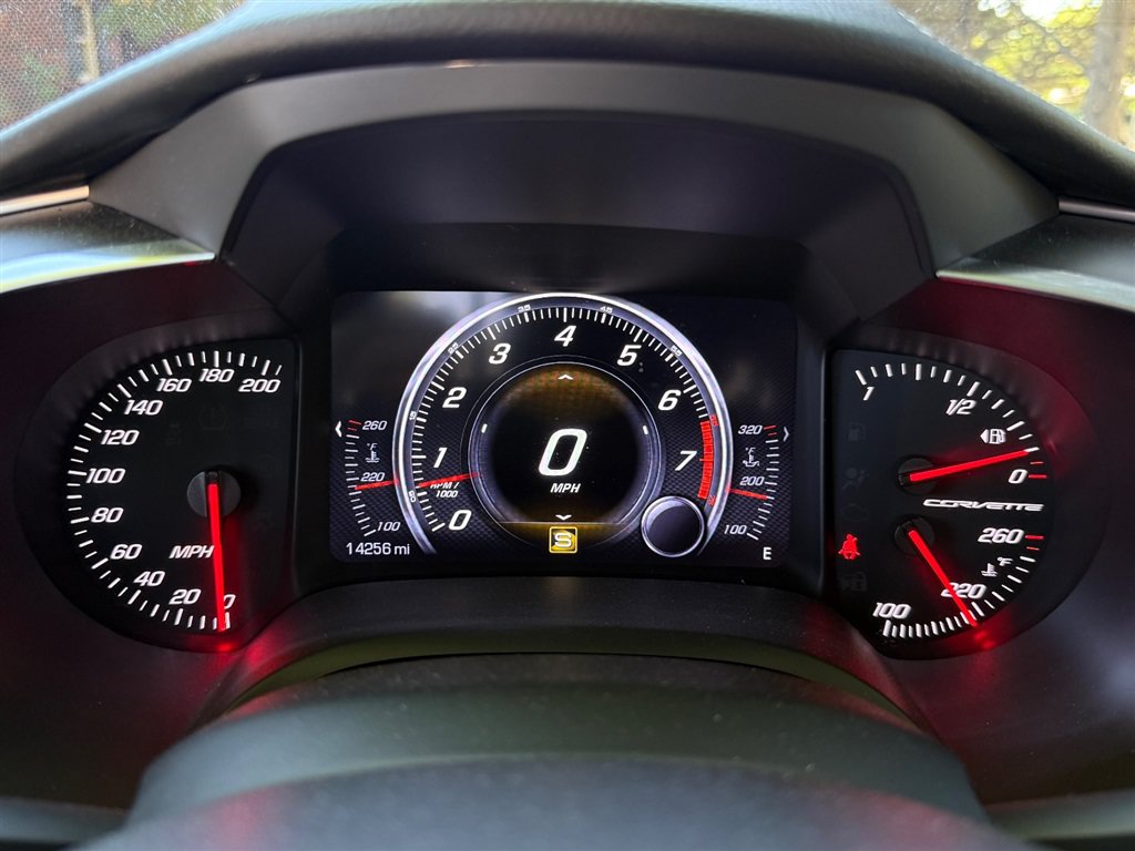 Used 2019 Chevrolet Corvette Grand Sport RWD image 40