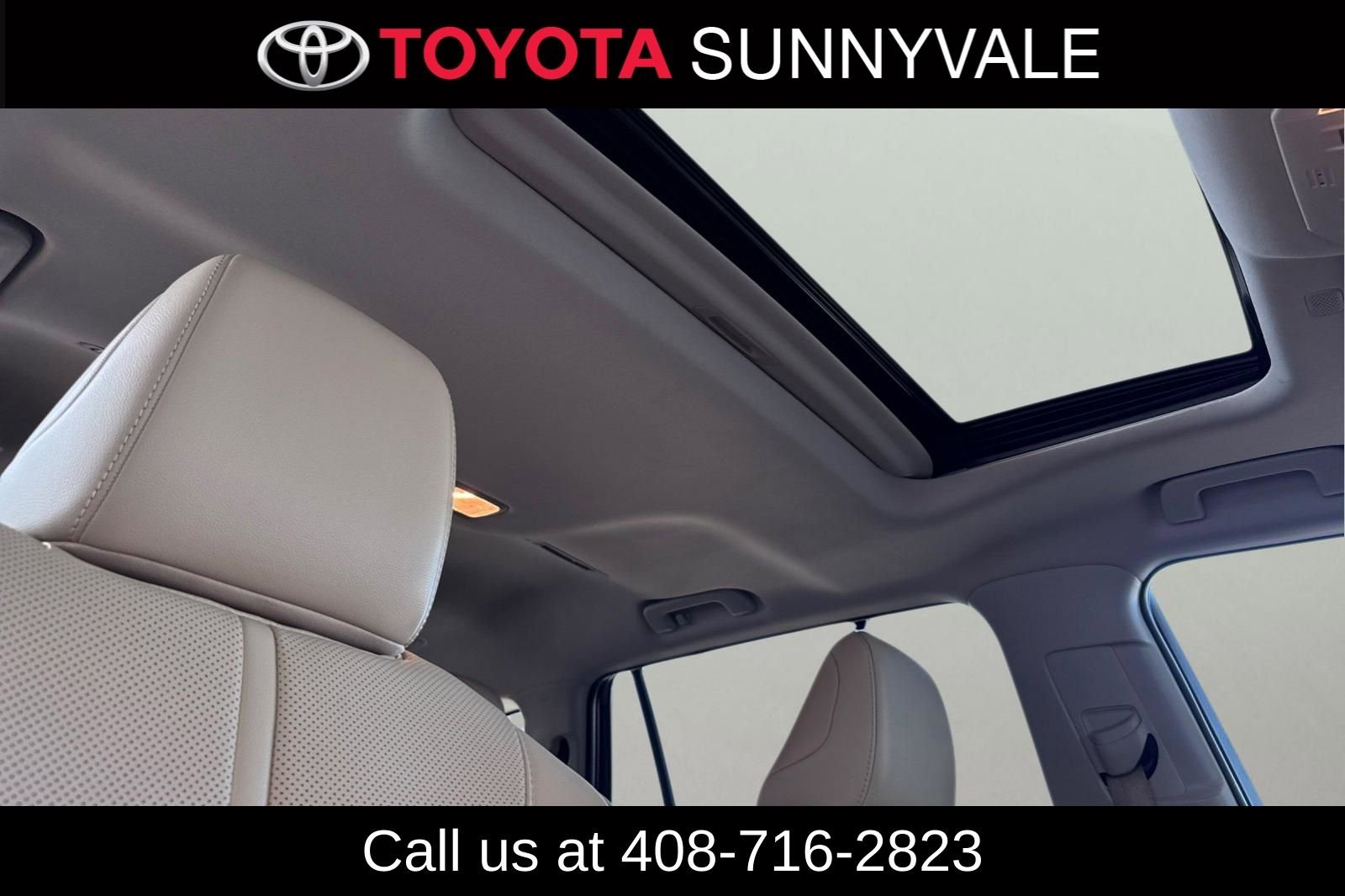 Used 2021 Toyota Highlander Limited AWD/4WD image 23