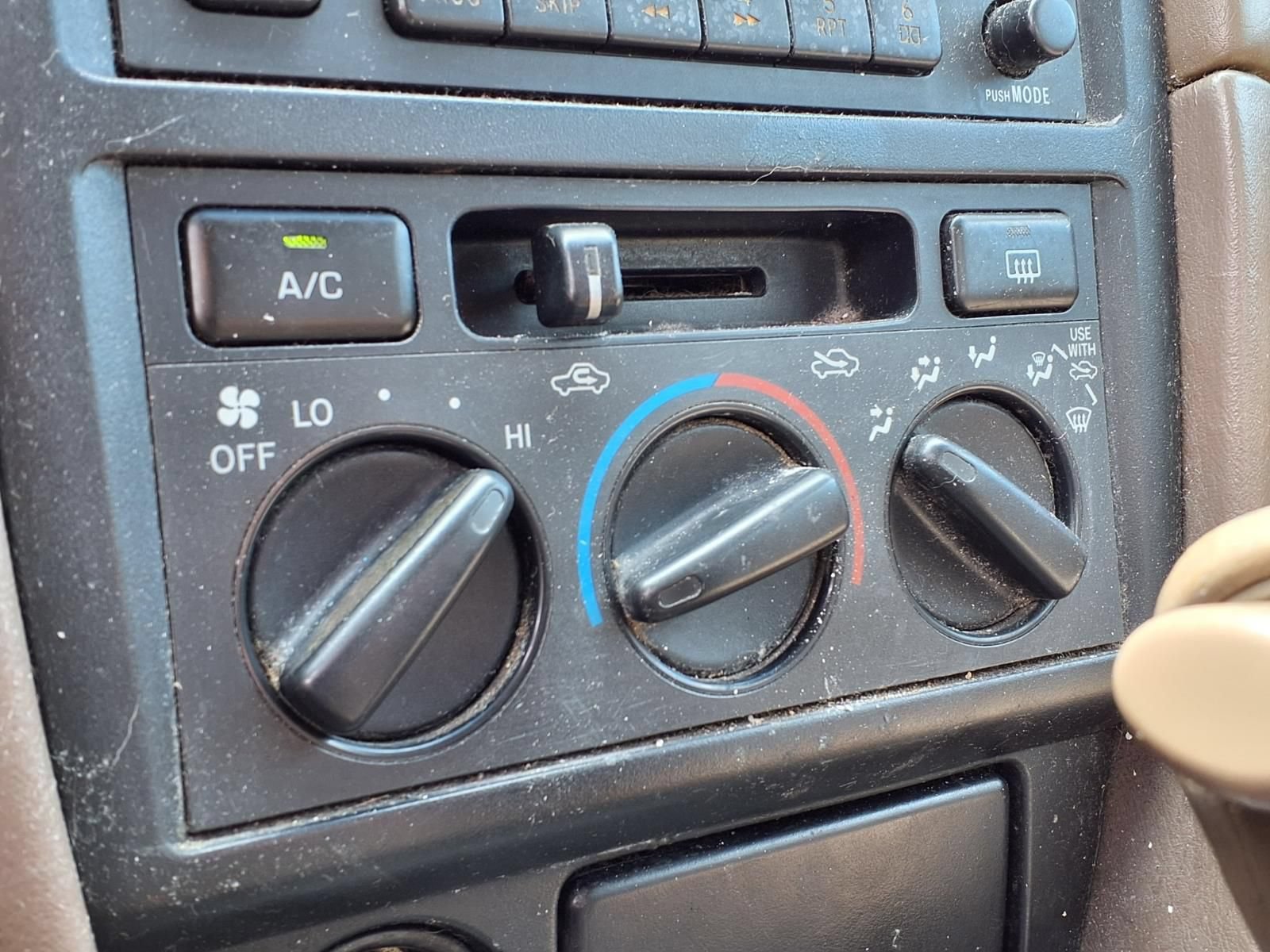 Used 1999 Toyota Camry FWD image 28