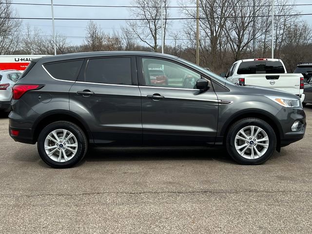 Used 2019 Ford Escape SE image 40