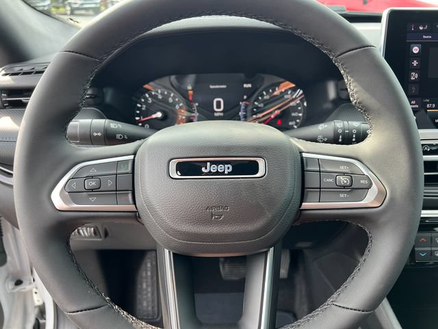 New 2026 Jeep Compass Latitude AWD/4WD image 14