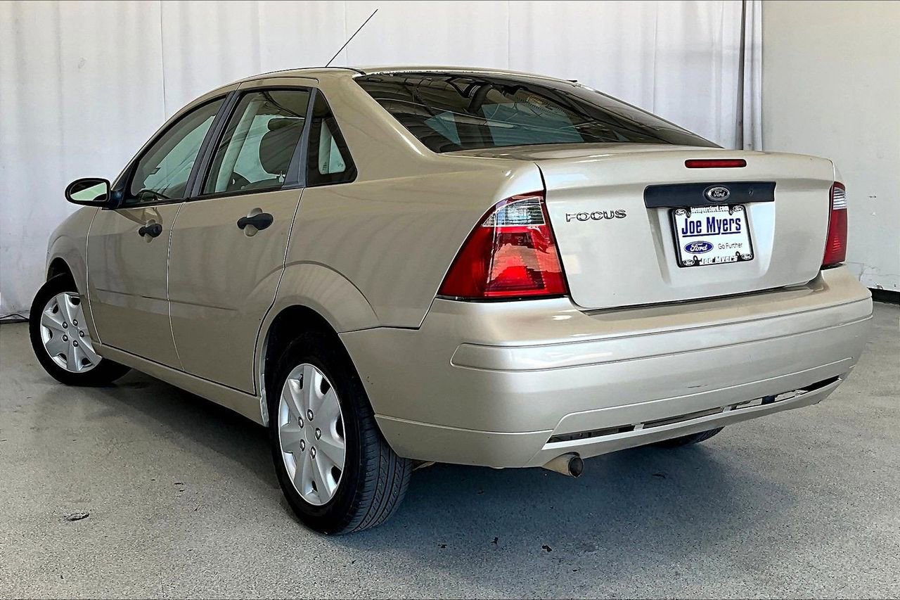 Used 2007 Ford Focus SE image 5