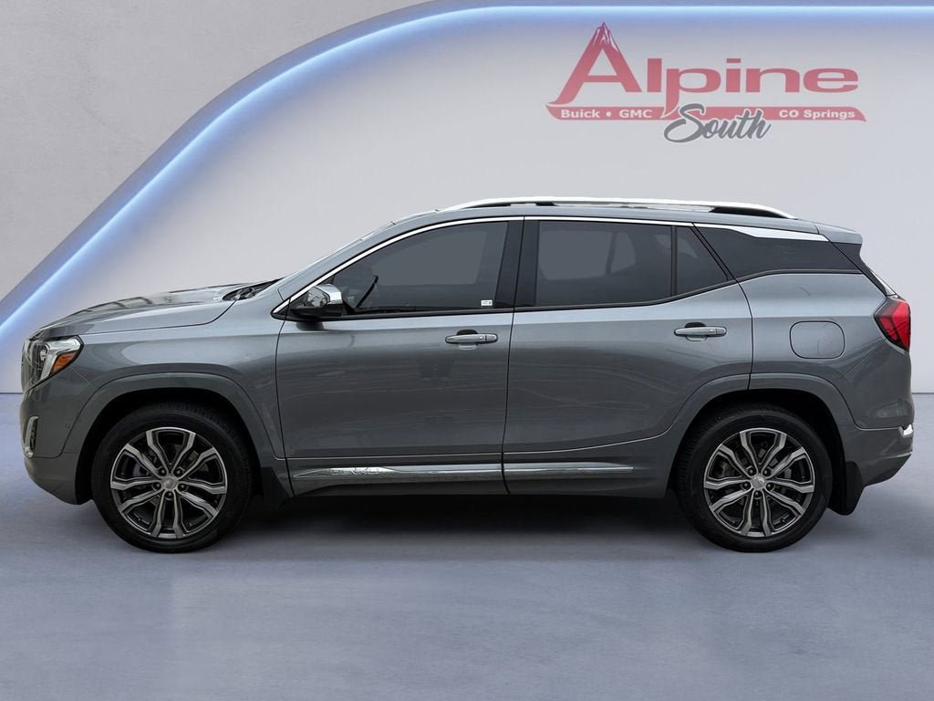 Certified 2020 GMC Terrain Denali w/ Denali Premium Package AWD/4WD image 2