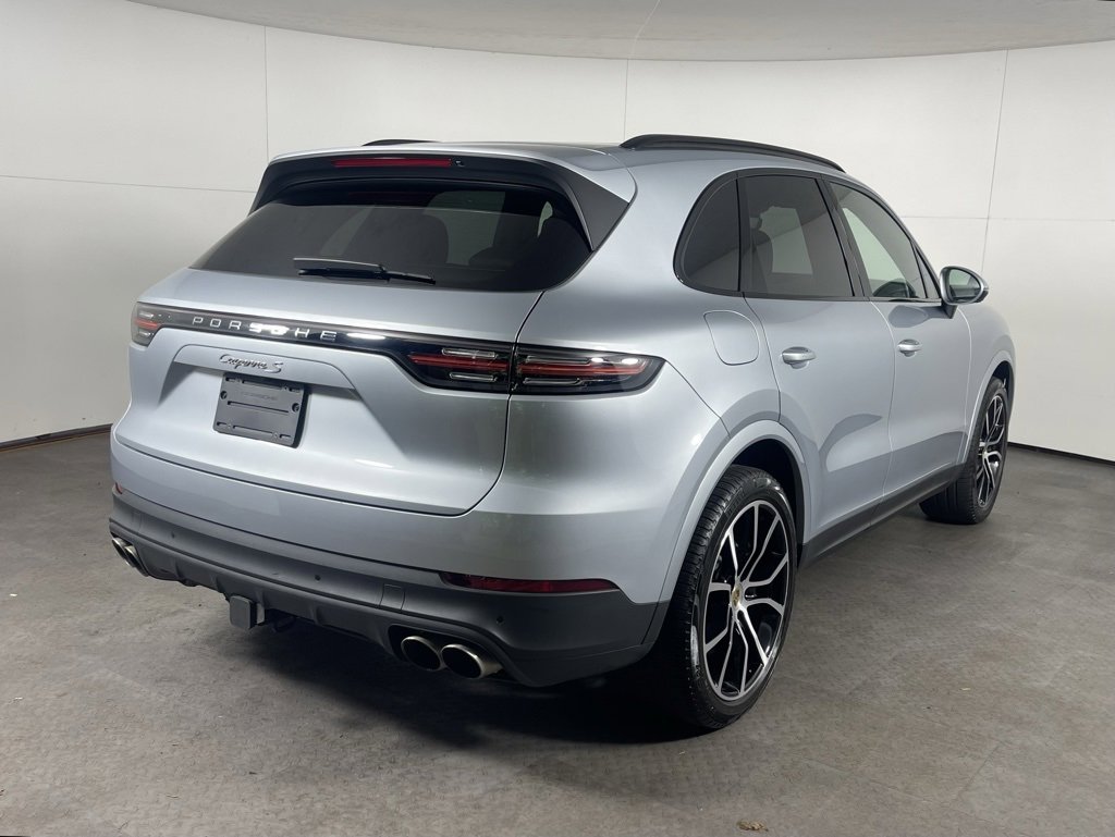 Certified 2023 Porsche Cayenne S image 7