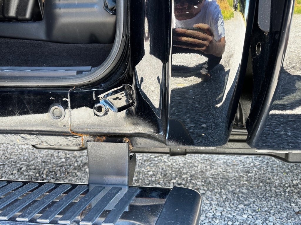 Used 2016 Ford F250 Lariat w/ Chrome Package image 16
