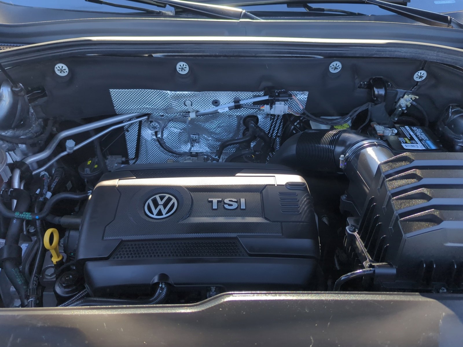 Certified 2022 Volkswagen Atlas Cross Sport SE image 20