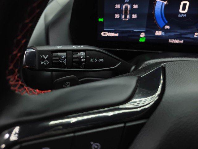 Used 2024 Chevrolet Equinox EV RS AWD/4WD image 21