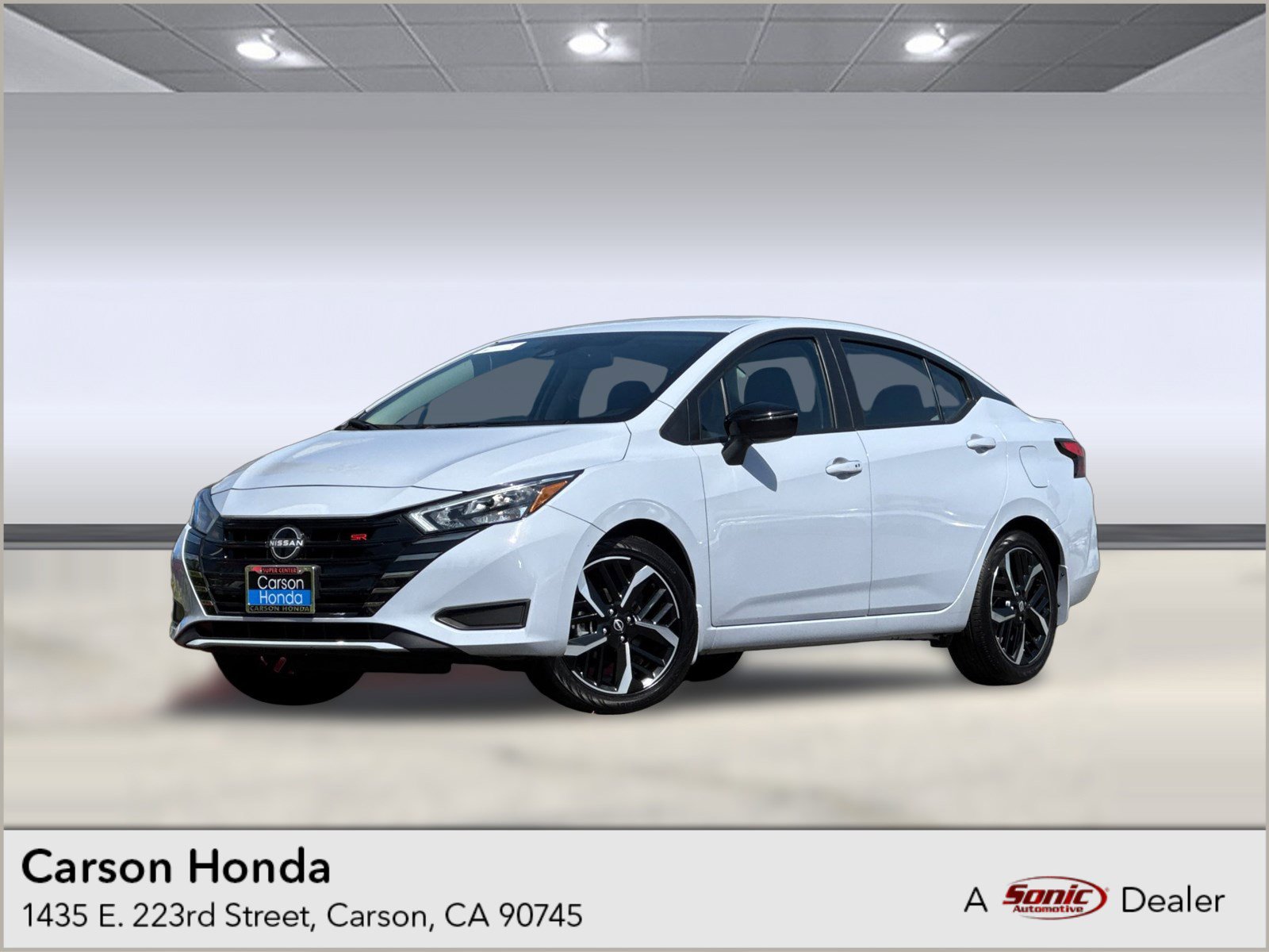 Used 2025 Nissan Versa SR w/ Trunk Package image 1