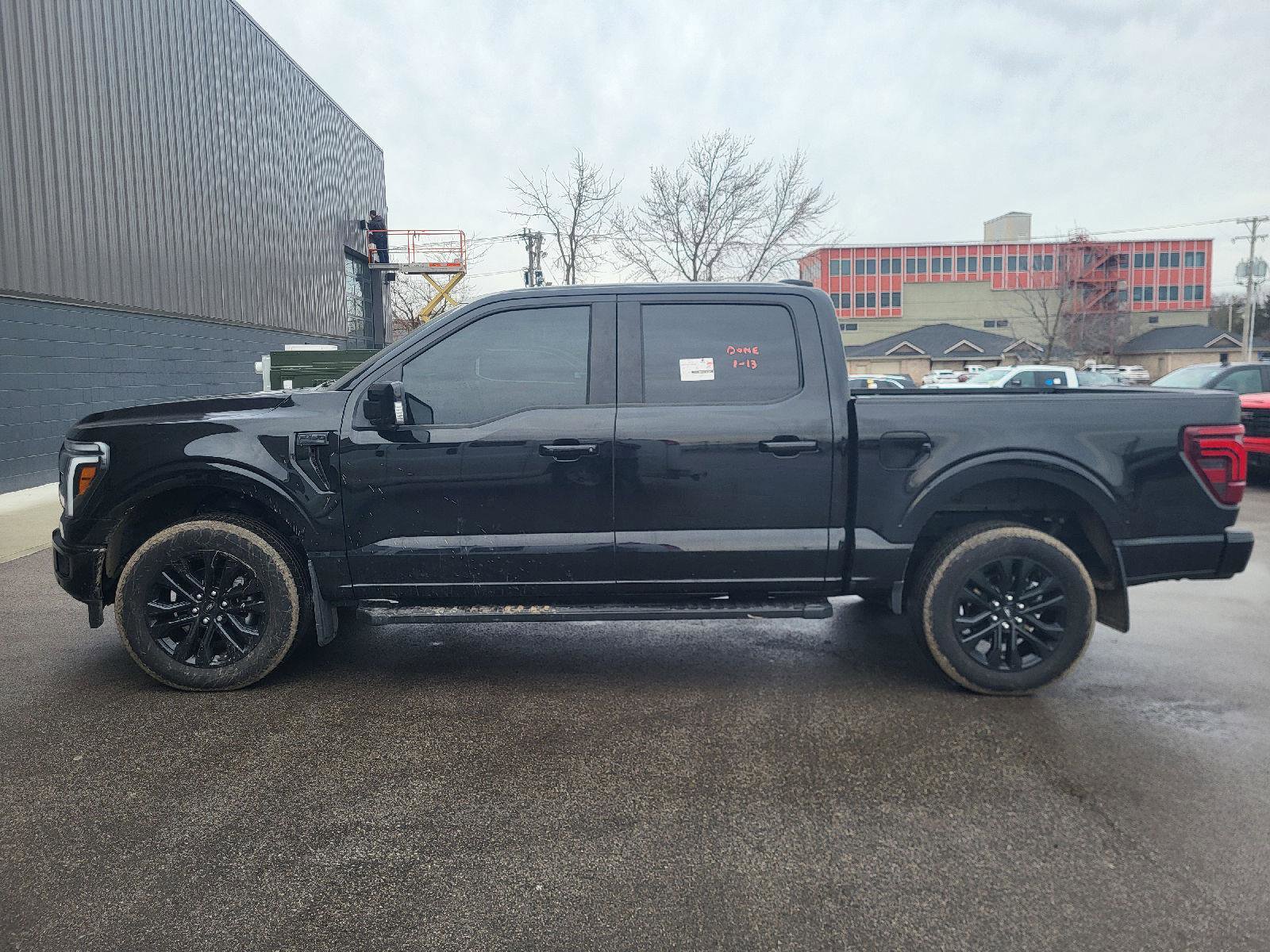 Used 2025 Ford F150 Lariat image 6