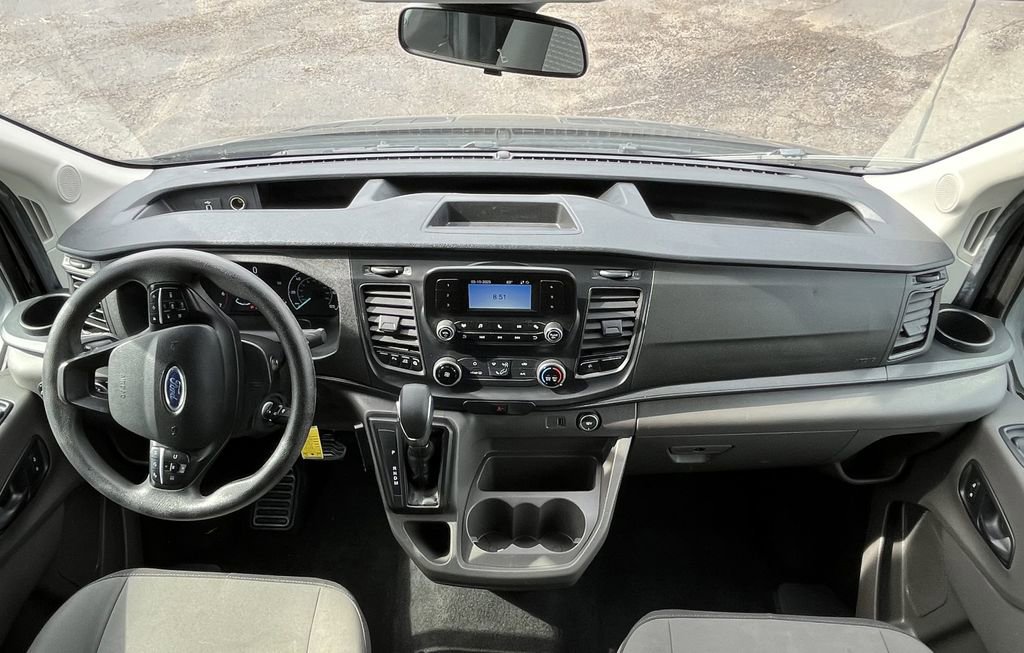 Used 2021 Ford Transit 350 XLT image 17