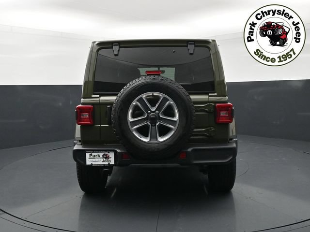 Used 2022 Jeep Wrangler Unlimited Sahara w/ LED Lighting Group AWD/4WD image 5
