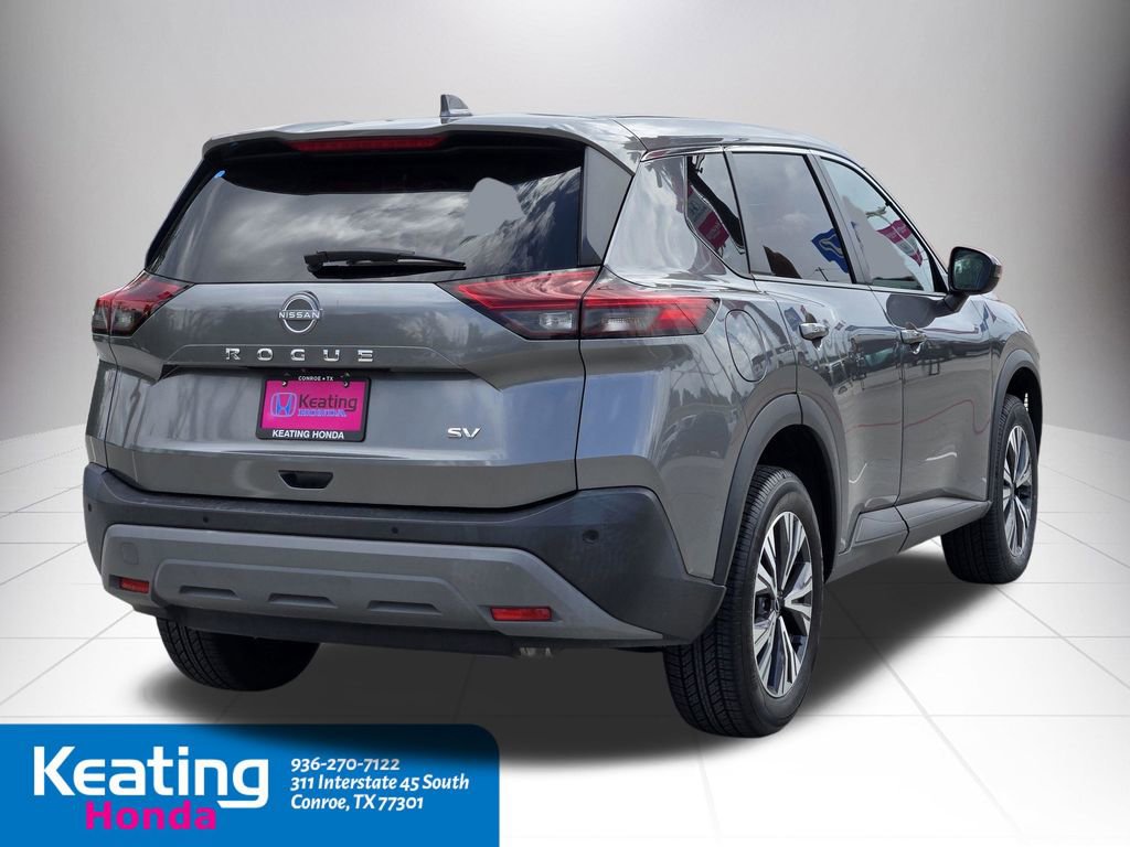 Used 2022 Nissan Rogue SV image 5