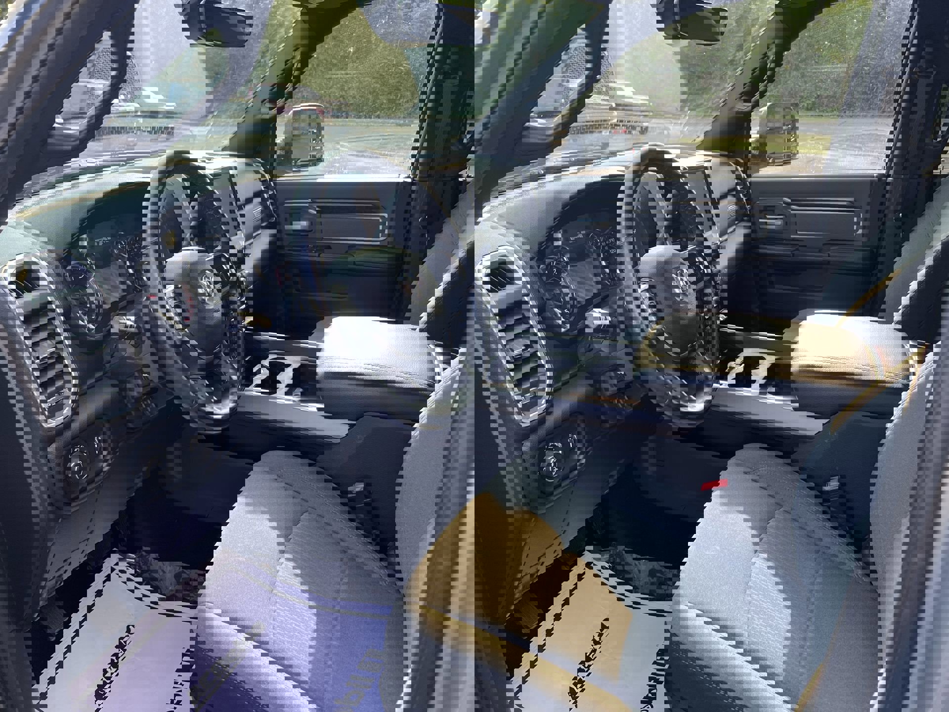 Used 2022 RAM 3500 Big Horn w/ Level A Equipment Group image 11