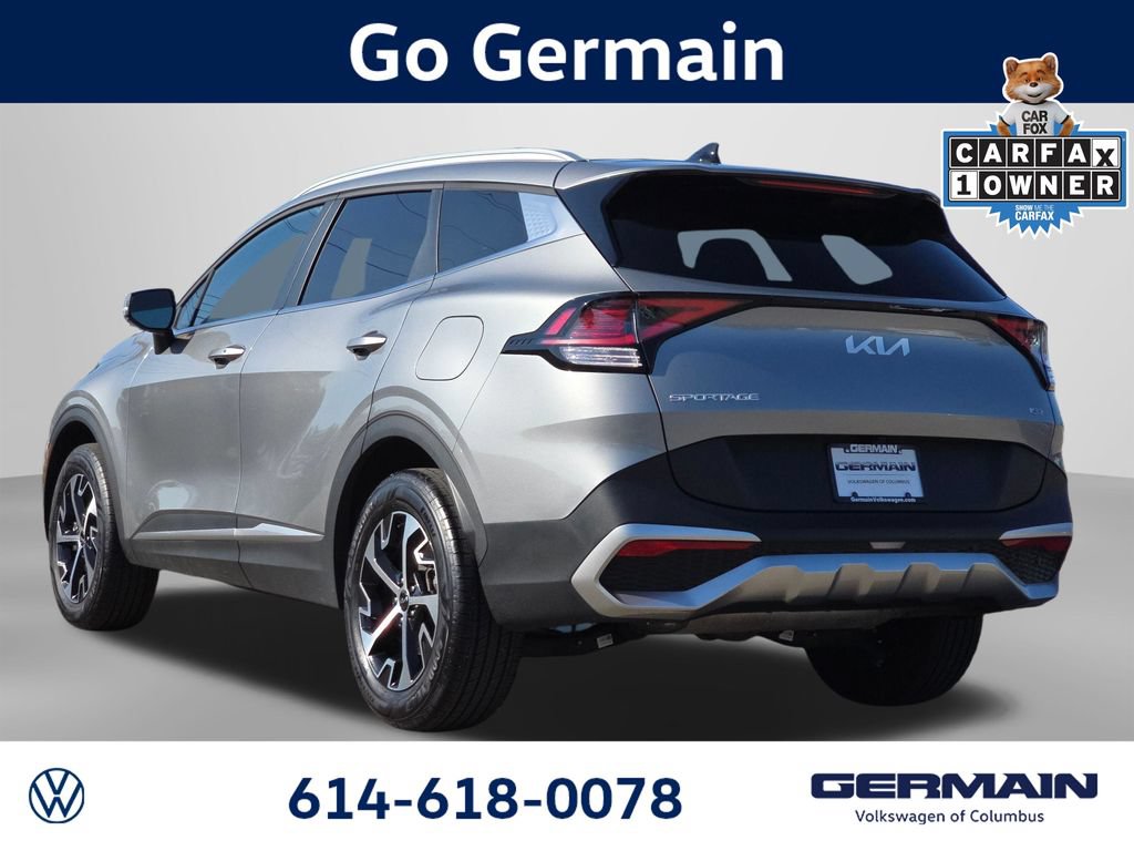 Used 2024 Kia Sportage EX AWD/4WD image 10