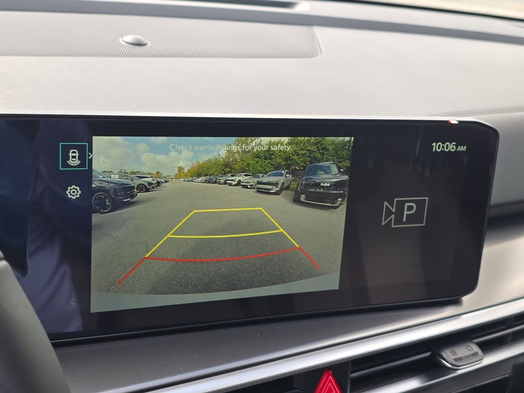 New 2026 Kia Sorento LX FWD image 23