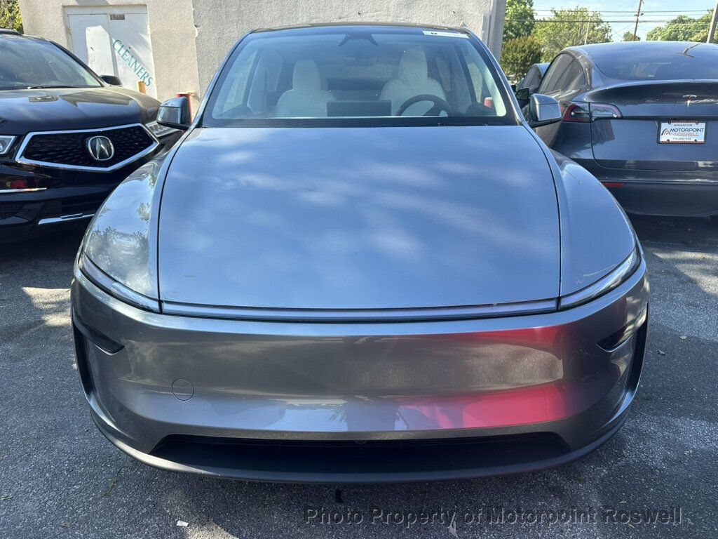 Used 2026 Tesla Model Y Long Range RWD image 6