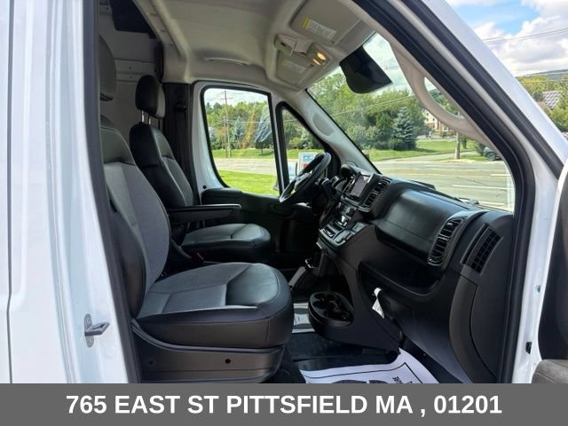 Used 2026 RAM ProMaster 2500 w/ Convenience Group FWD image 16
