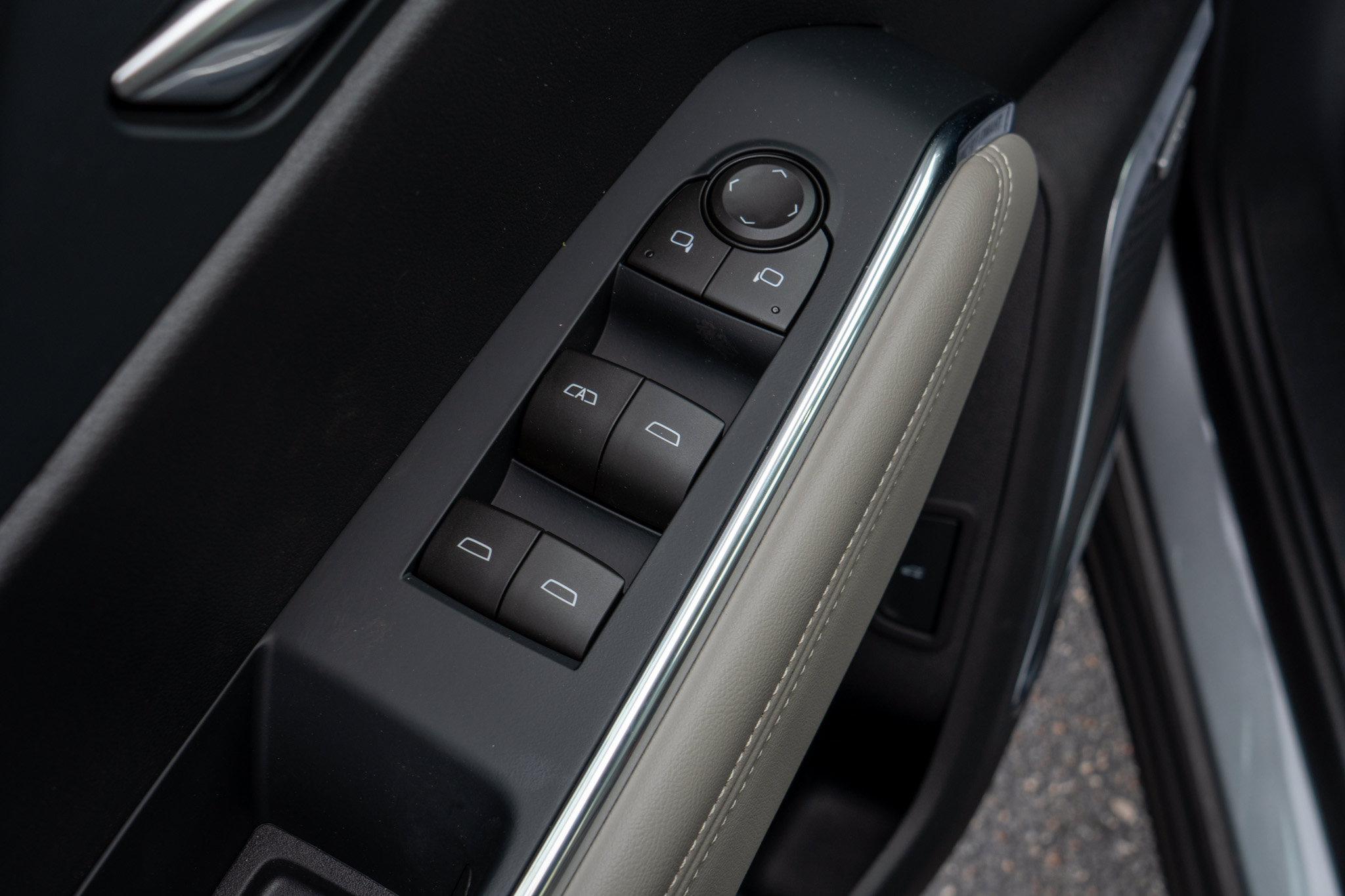 New 2026 GMC Acadia Elevation FWD image 13
