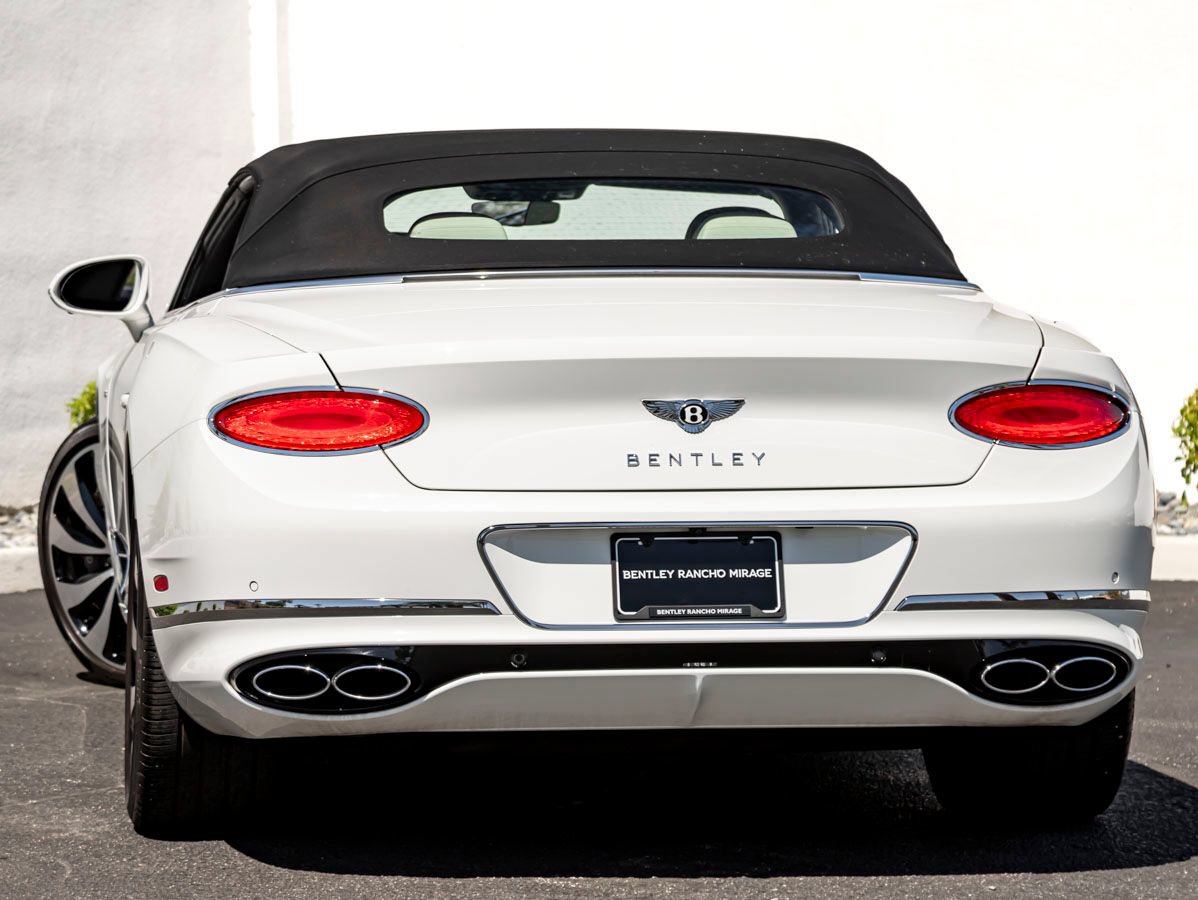 Used 2024 Bentley Continental GT Azure AWD/4WD image 3