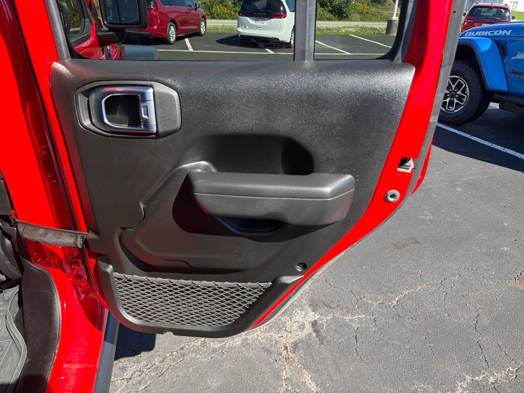 Used 2025 Jeep Wrangler Unlimited Sport S 4xe AWD/4WD image 44