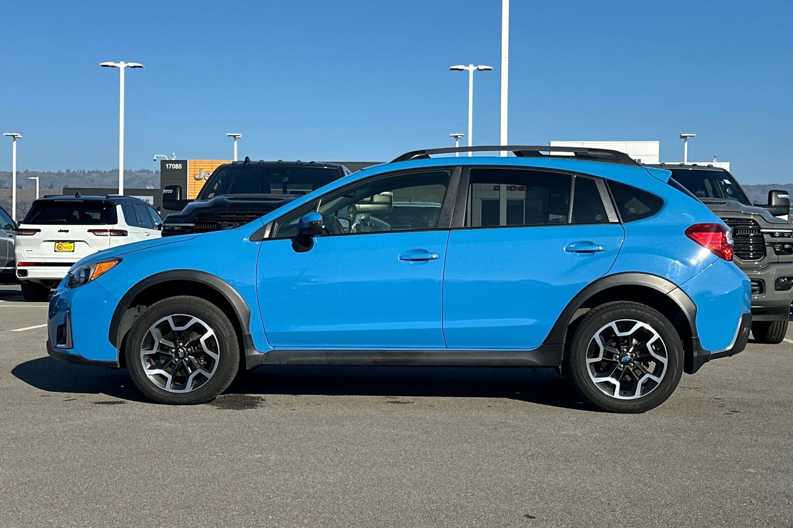 Used 2016 Subaru Crosstrek 2.0i Limited w/ Popular Package #2 image 7