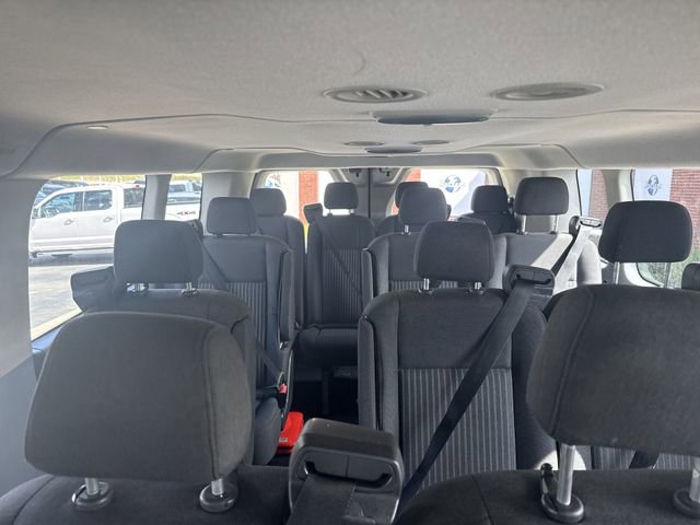 Used 2016 Ford Transit 350 XLT image 25
