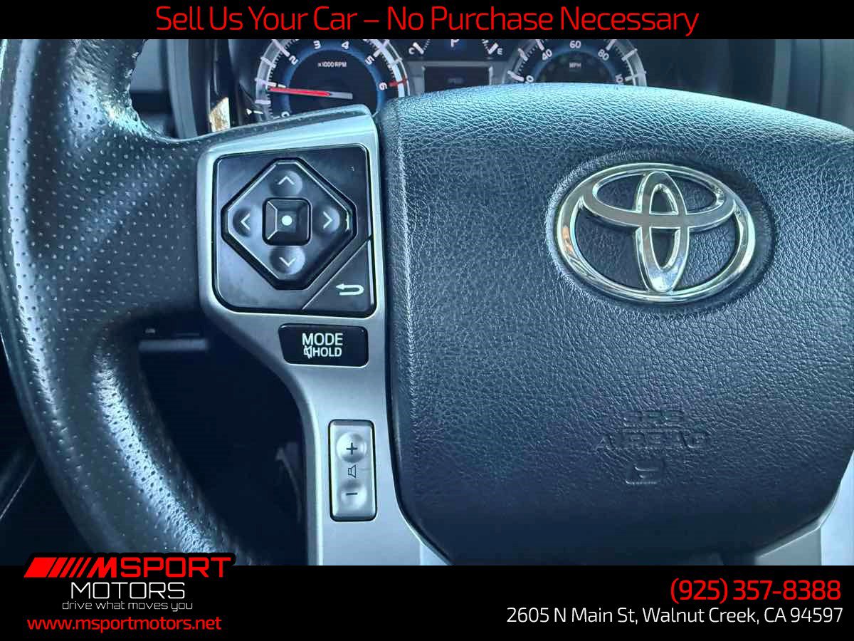 Used 2018 Toyota 4Runner SR5 AWD/4WD image 20